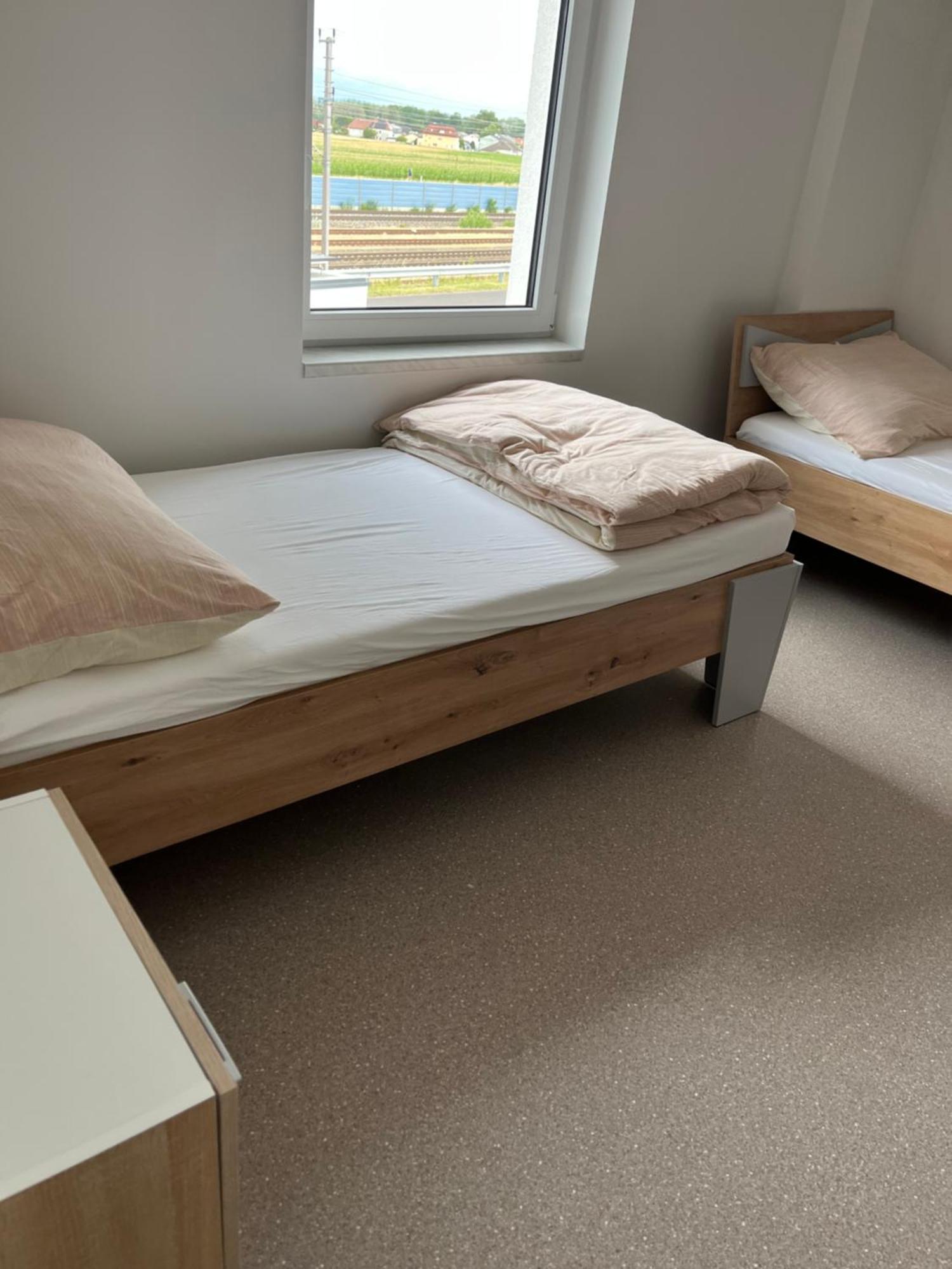 Zimmervermietung Asten Apartmán